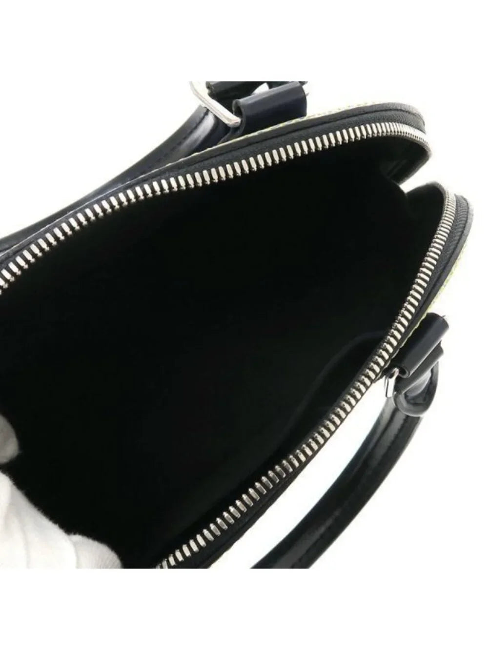 Epi Alma BB Handbag